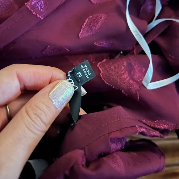 Burgundy Floral Jacquard Asymmetric Ruffle Chiffon Dress 🌿 - Picture 11 of 12